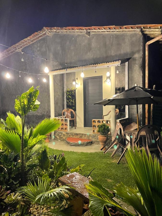Tiny Home Garden Бананейрас Екстер'єр фото